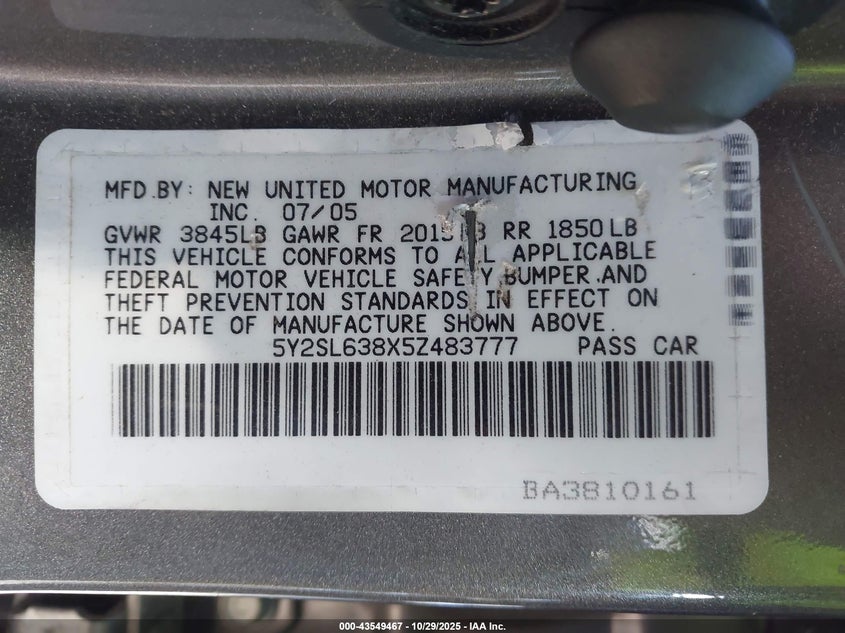 2005 Pontiac Vibe VIN: 5Y2SL638X5Z483777 Lot: 43549467