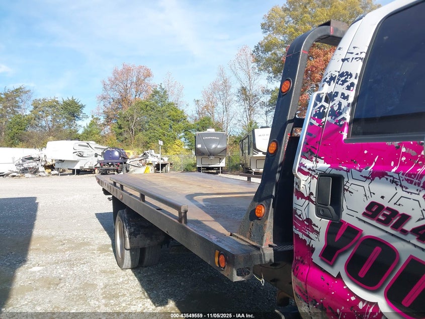 2005 Ford F650 Super Duty VIN: 3FRNF65F05V102694 Lot: 43549559