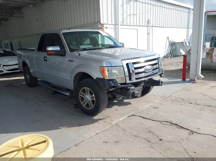 FORD F-150 XLT