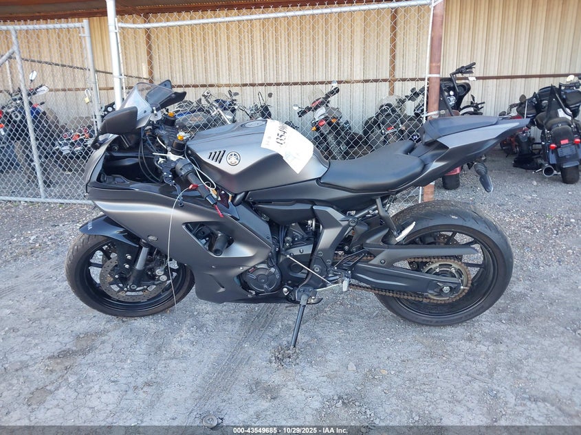 2024 Yamaha Yzfr7 VIN: JYARM38E1RA013405 Lot: 43549685