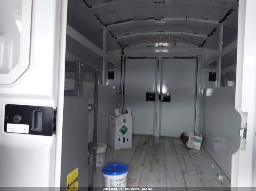 2023 Chevrolet Express Cutaway Work Van VIN: 1HA0GRF70PN007737 Lot: 43549799