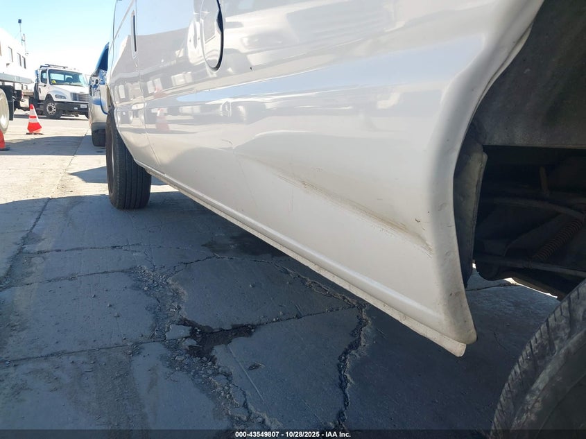 2000 Ford E-150 Commercial/Recreational VIN: 1FTRE1420YHB33834 Lot: 43549807