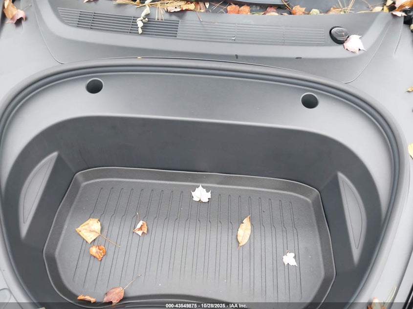 2022 Tesla Model 3 Performance Dual Motor All-Wheel Drive VIN: 5YJ3E1EC6NF107926 Lot: 43549875