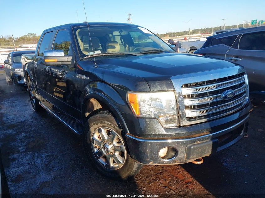 FORD F-150 LARIAT