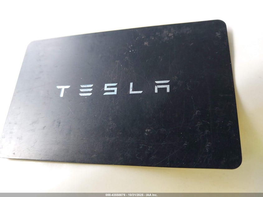 2023 Tesla Model X Dual Motor All-Wheel Drive/Standard Range VIN: 7SAXCBE5XPF368576 Lot: 43550076