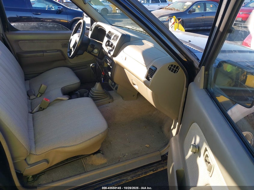 2001 Nissan Frontier Xe VIN: 1N6DD21S61C306229 Lot: 43550145