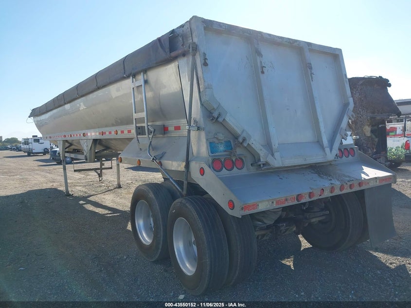 1E9EB39221L185643 2001   photo no. 3