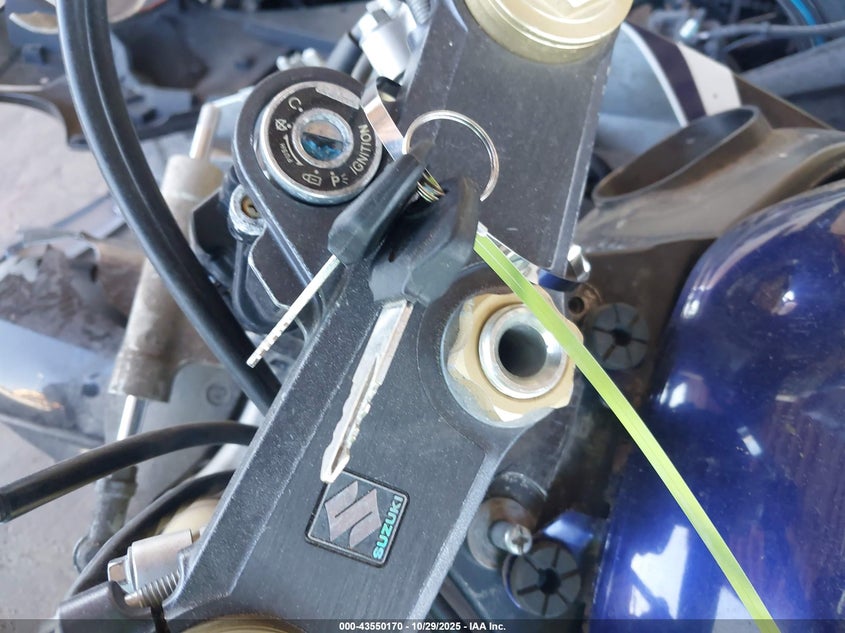 2004 Suzuki Gsx-R750 K VIN: JS1GR7JA842101490 Lot: 43550170