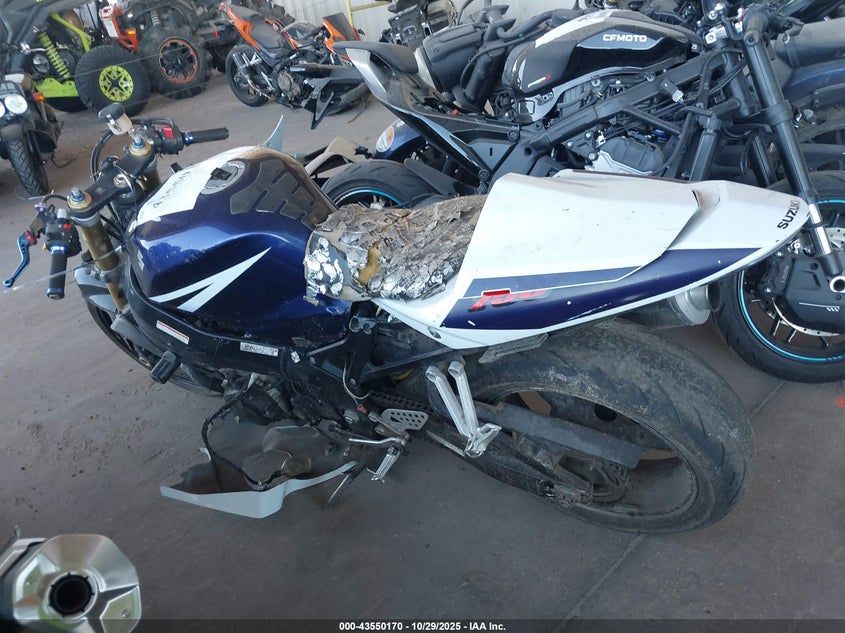 2004 Suzuki Gsx-R750 K VIN: JS1GR7JA842101490 Lot: 43550170