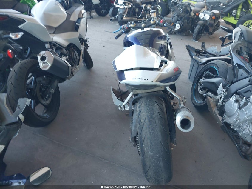 2004 Suzuki Gsx-R750 K VIN: JS1GR7JA842101490 Lot: 43550170