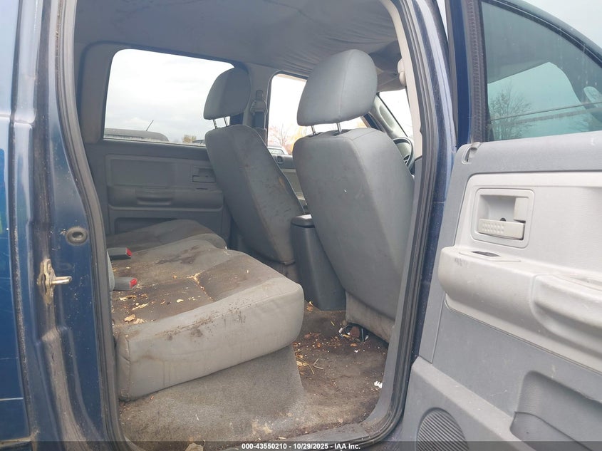 2005 Dodge Dakota Slt VIN: 1D7HW48N75S228121 Lot: 43550210