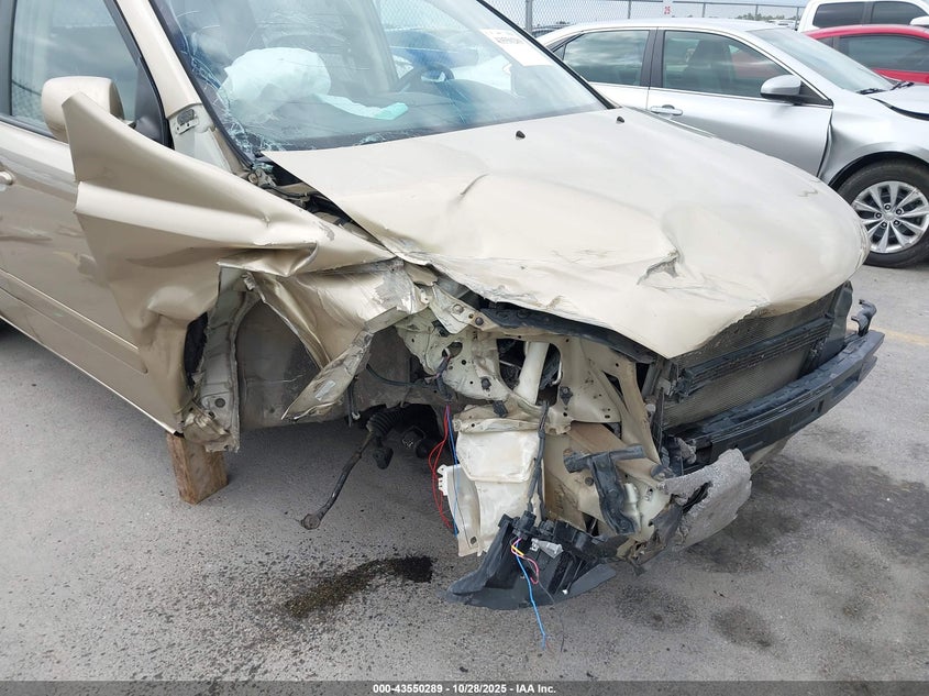 2007 Kia Sedona VIN: KNDMB133X76141799 Lot: 43550289