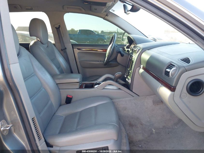 WP1AB29P54LA73295 2004 PORSCHE CAYENNE photo no. 5