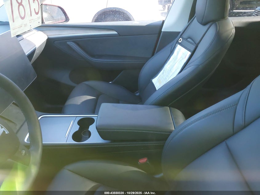 VIN 7SAYGDEE3PA175686 2023 TESLA MODEL Y AWD/LONG RANGE DUAL MOTOR ALL-WHEEL DRIVE