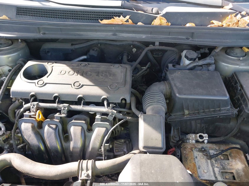 2009 Kia Rondo Lx VIN: KNAFG528397255409 Lot: 43550345