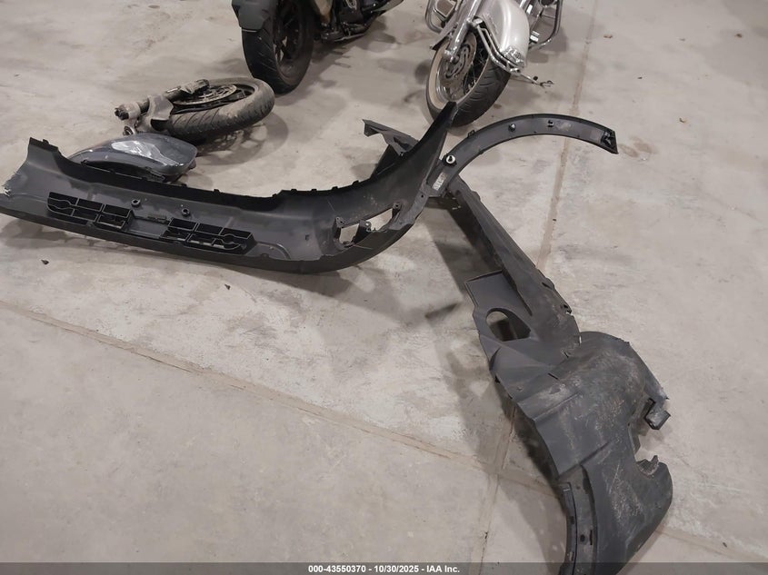 2024 Ford Transit-350 Passenger Van Xl VIN: 1FDAX2C87RKB18038 Lot: 43550370