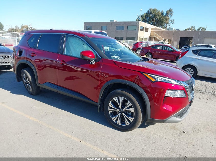 NISSAN ROGUE SV FWD