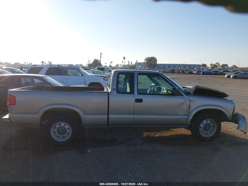 2002 GMC Sonoma Sl VIN: 1GTCS195928218812 Lot: 43550455