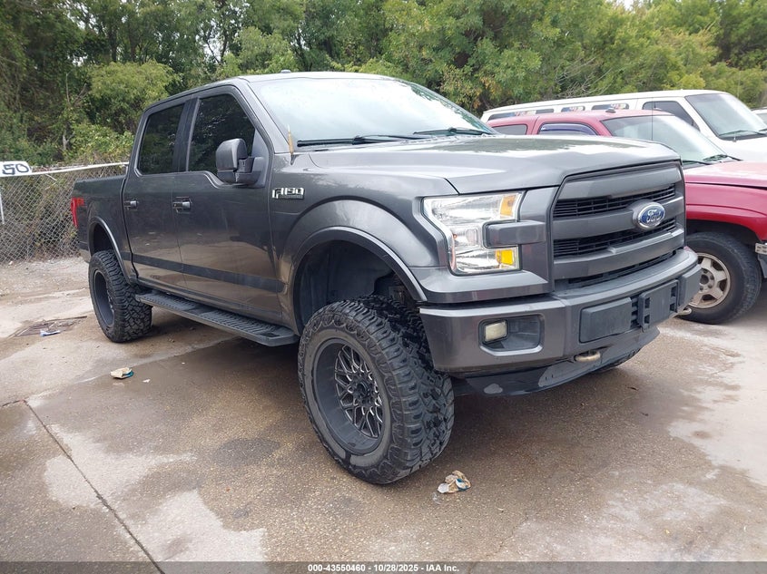 FORD F-150 LARIAT