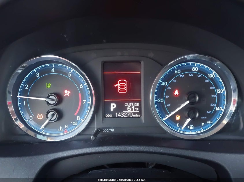 2017 TOYOTA COROLLA LE 2T1BURHE3HC807647