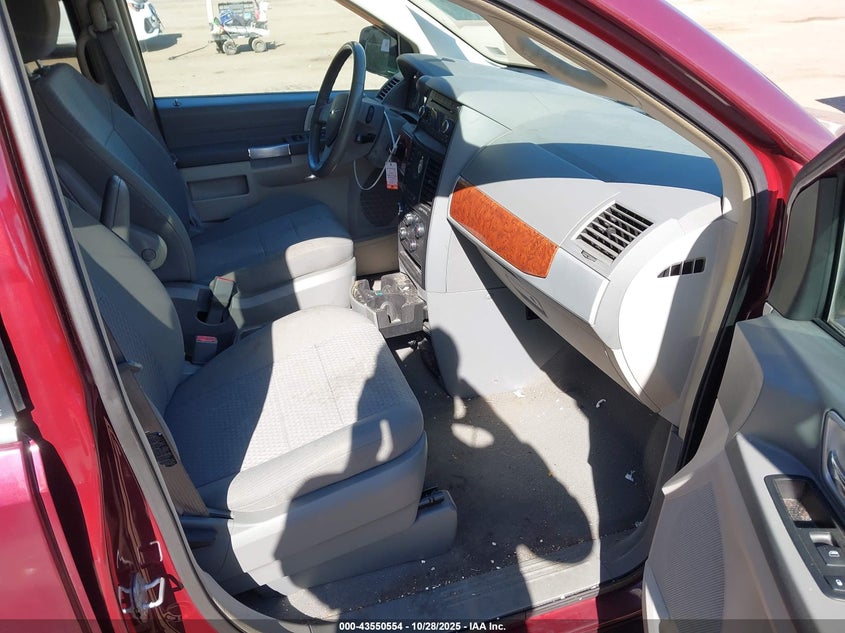2A8HR54P38R821245 2008 CHRYSLER TOWN & COUNTRY photo no. 5