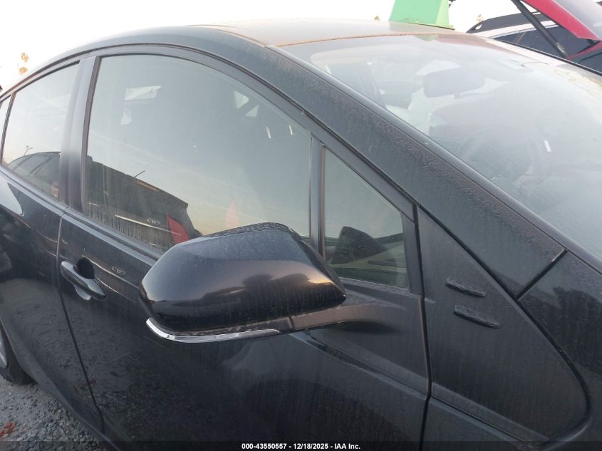 2019 Toyota Prius L Eco VIN: JTDKARFUXK3090263 Lot: 43550557