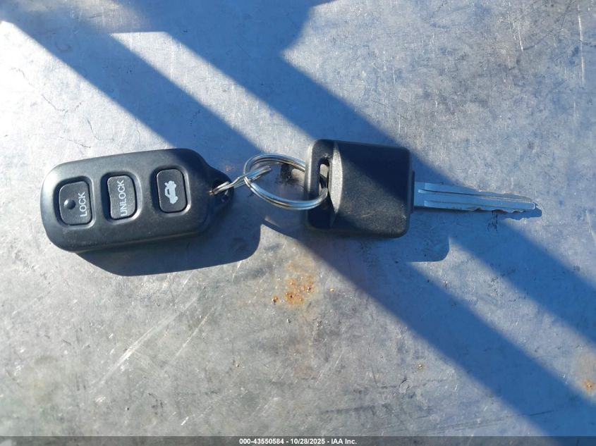 2003 Toyota Camry Le VIN: JTDBE32K630151665 Lot: 43550584