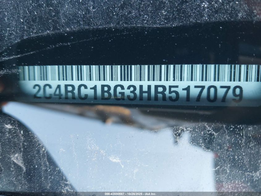 2017 Chrysler Pacifica Touring-L VIN: 2C4RC1BG3HR517079 Lot: 43550587