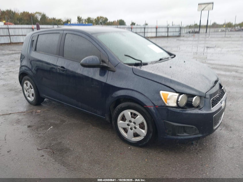 CHEVROLET SONIC LS AUTO