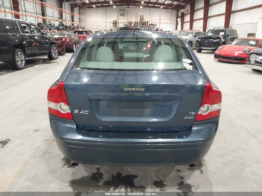 2005 Volvo S40 T5 Awd VIN: YV1MH682052073605 Lot: 43550706