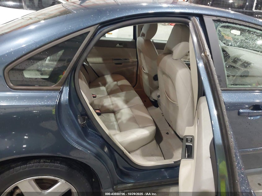 2005 Volvo S40 T5 Awd VIN: YV1MH682052073605 Lot: 43550706