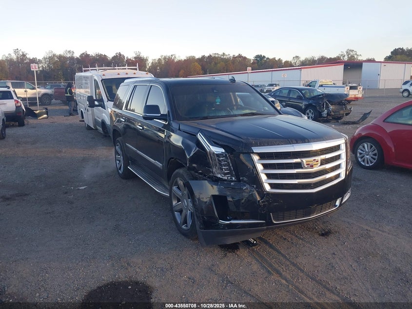 CADILLAC ESCALADE LUXURY COLLECTION