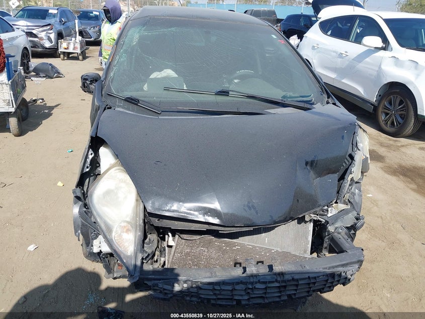 2009 Honda Fit Sport VIN: JHMGE88429S029862 Lot: 43550839