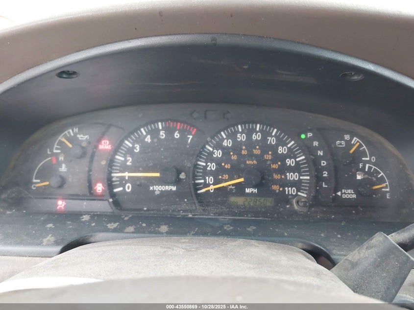 5TBRT34152S331197 2002 TOYOTA TUNDRA photo no. 7
