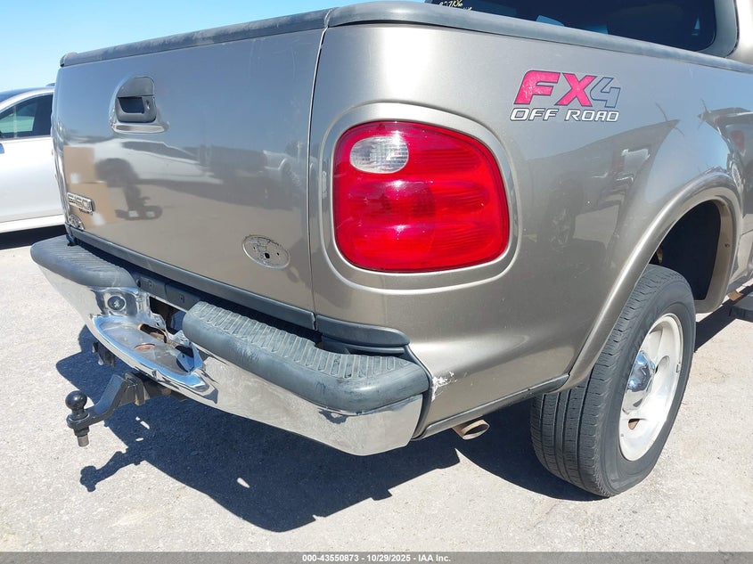 2002 Ford F-150 Lariat/Xlt VIN: 1FTRW08L82KB27106 Lot: 43550873