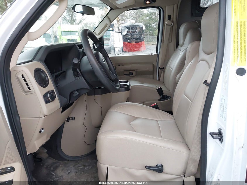 2021 Ford E-450 Cutaway VIN: 1FDXE4FN1MDC28173 Lot: 43550885