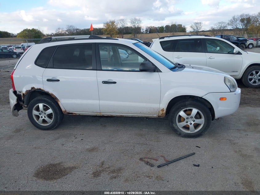 2008 Hyundai Tucson Gls VIN: KM8JM12B98U855809 Lot: 43550910