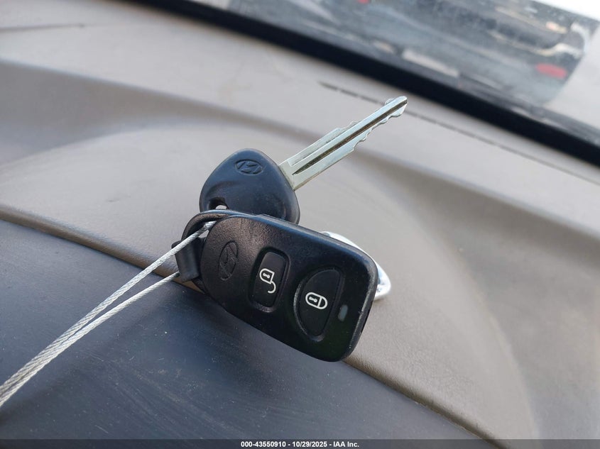 2008 Hyundai Tucson Gls VIN: KM8JM12B98U855809 Lot: 43550910