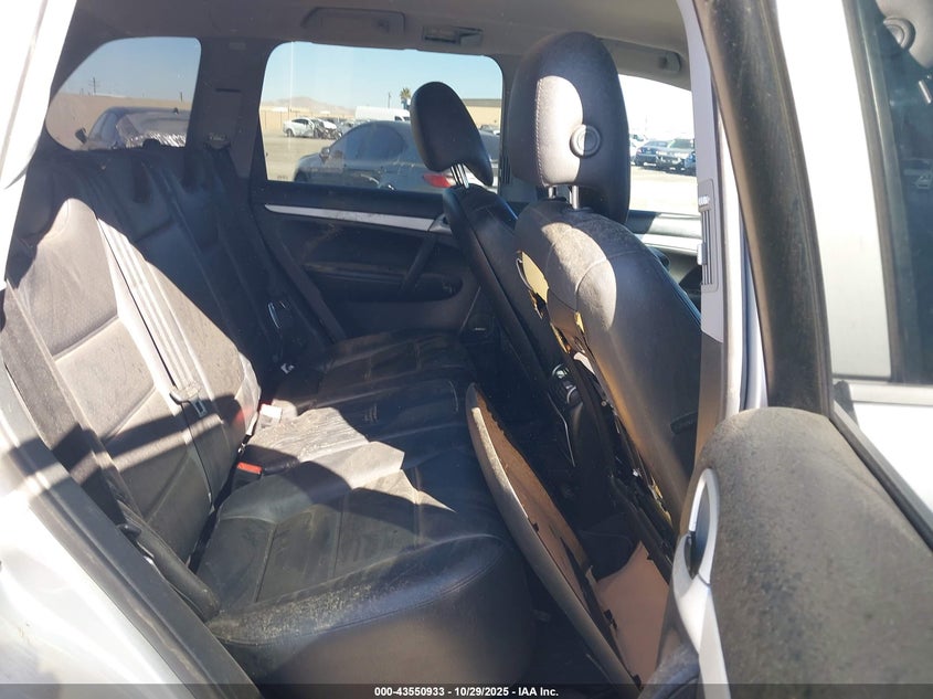 2004 Porsche Cayenne S VIN: WP1AB29P74LA65893 Lot: 43550933