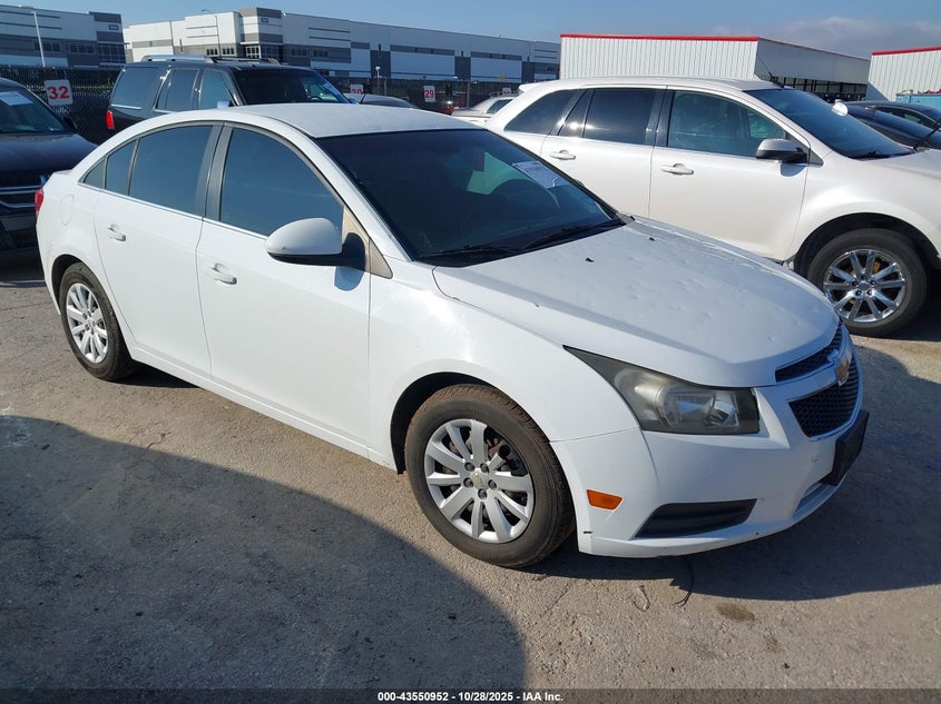 CHEVROLET CRUZE 1LT