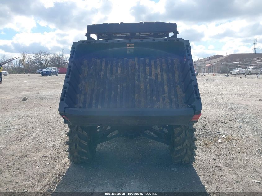 2020 Polaris Ranger Crew 1000 Premium VIN: 4XAT6E992L8004560 Lot: 43550958