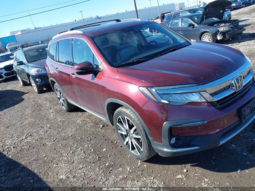 HONDA PILOT AWD TOURING 7 PASSENGER