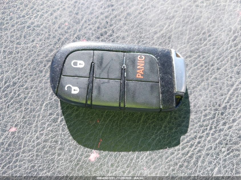 2019 Dodge Journey Se VIN: 3C4PDCBB8KT860365 Lot: 43551091