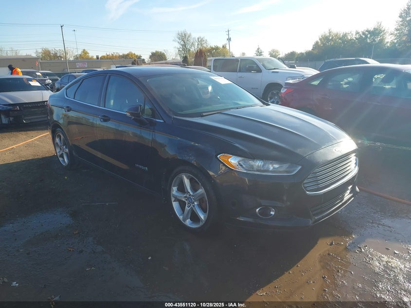 FORD FUSION HYBRID SE