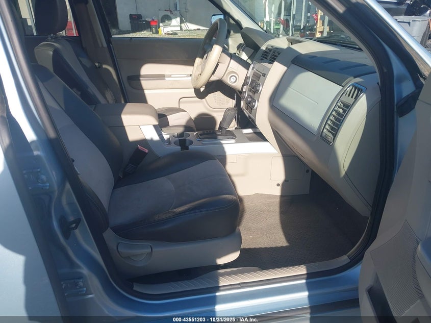 4M2CU97148KJ16848 2008 MERCURY MARINER photo no. 5