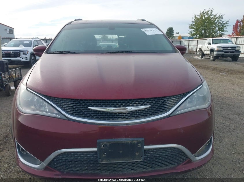 2017 Chrysler Pacifica Touring-L VIN: 2C4RC1BG2HR795679 Lot: 43551247