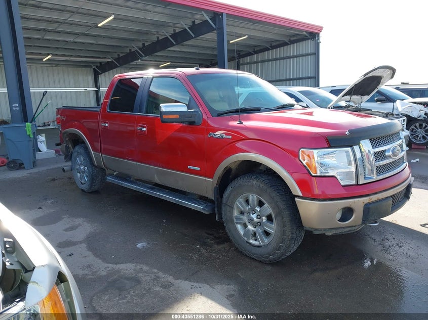 FORD F-150 LARIAT