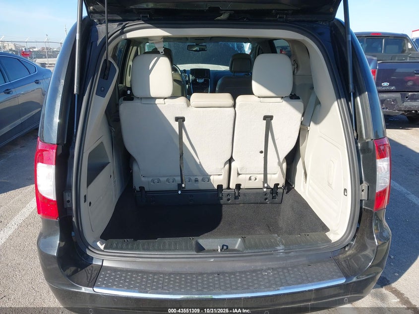 2013 Chrysler Town & Country Touring-L VIN: 2C4RC1CG7DR769510 Lot: 43551309