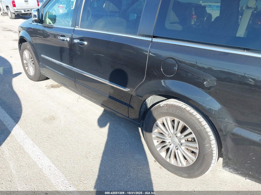 2013 Chrysler Town & Country Touring-L VIN: 2C4RC1CG7DR769510 Lot: 43551309