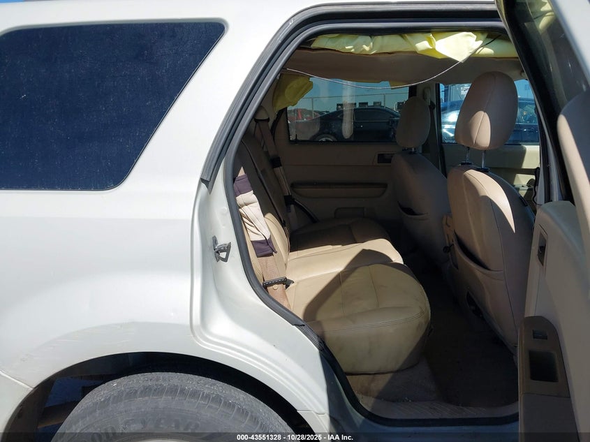 1FMCU031X8KD08004 2008 FORD ESCAPE photo no. 8